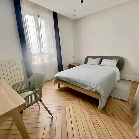 Appartamento Rondeaux Grande Maison Spacieuse 5 Chambres 10 Pers, Proche Transports - Linge & Menage Inclus